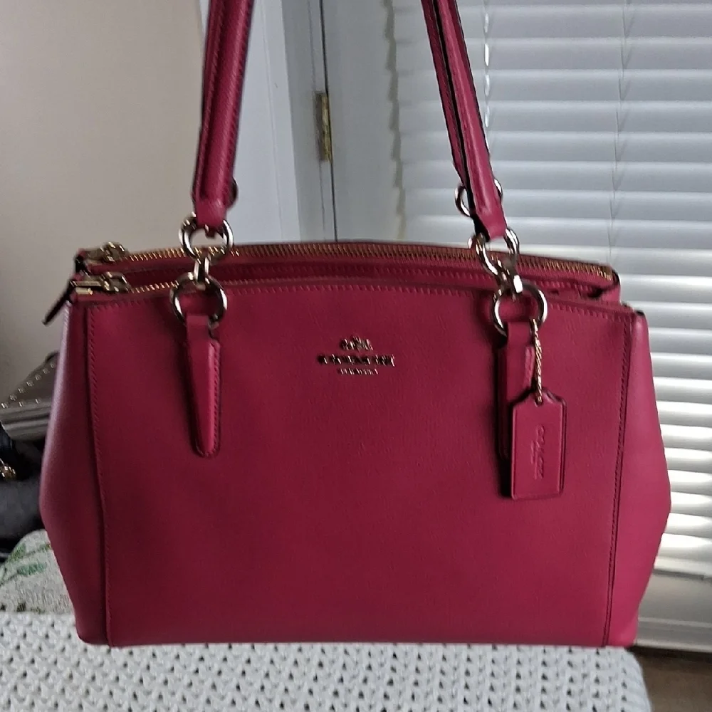 Coach Pink Leather Women's Bag Snap Closure And Two Zipper Compartmant
